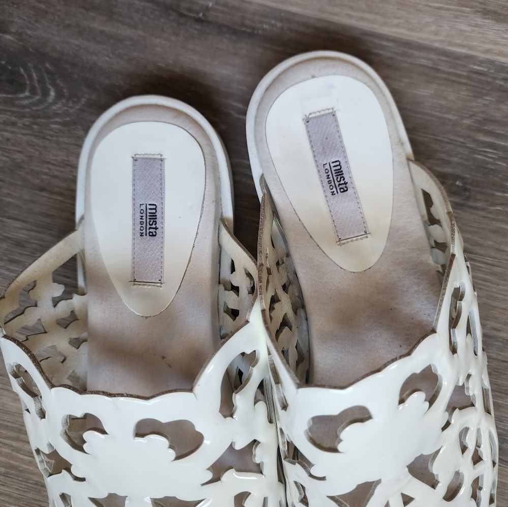 MIISTA WHITE SANDALS - Picture 4 of 9